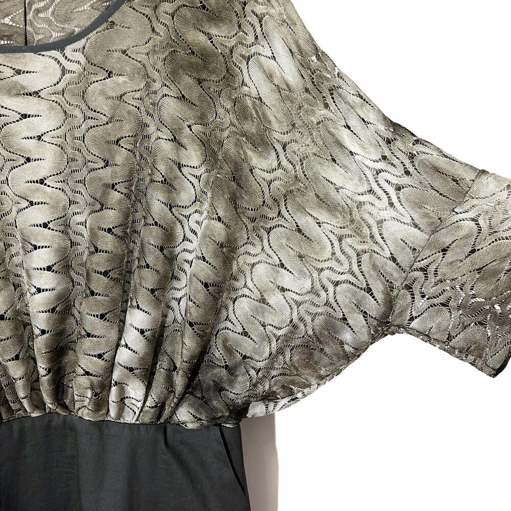 Black Halo Women’s Size 12 Large Grey Metallic Lace Blouson Top Dress Pockets - Picture 4 of 12